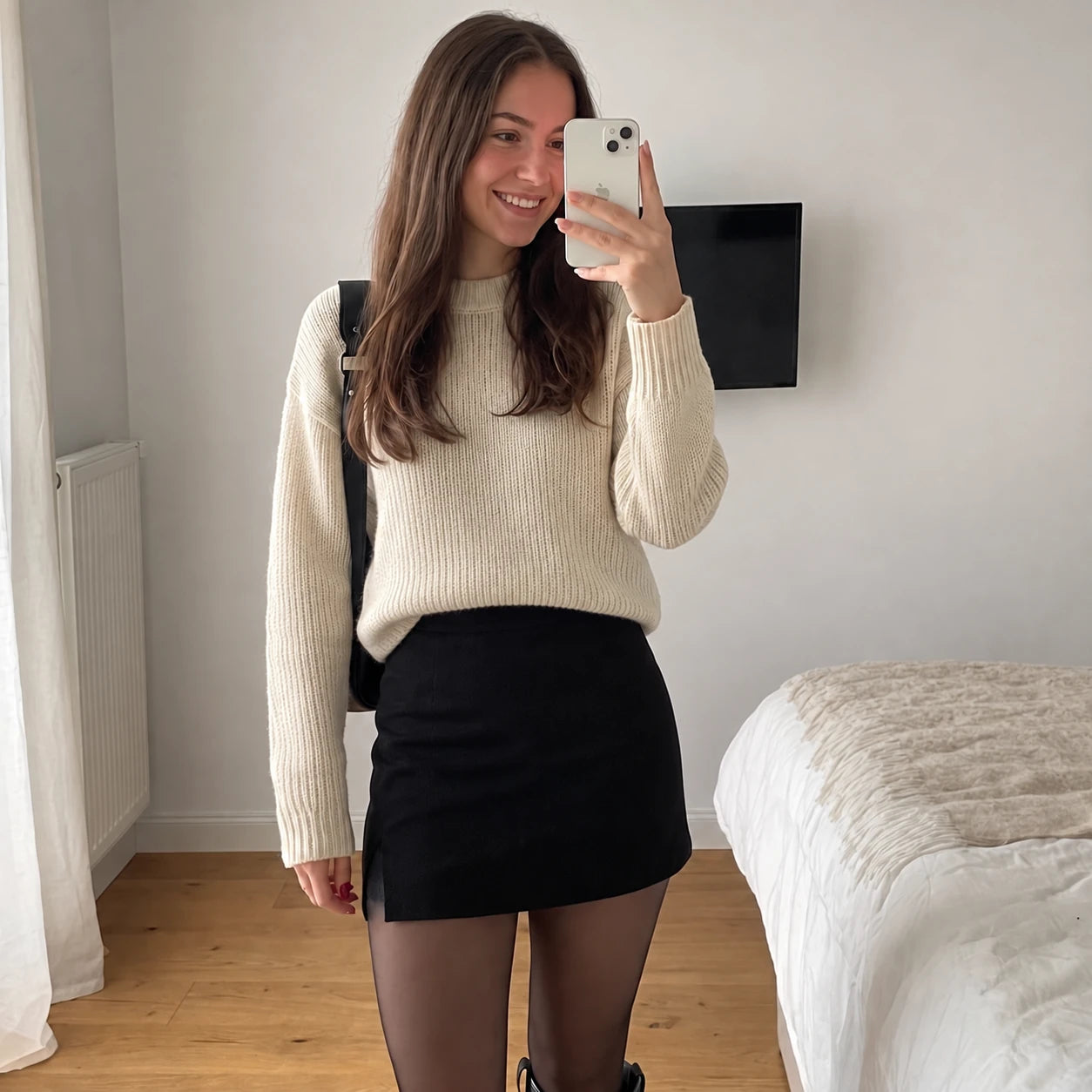 Fleece Leggings kombiniert mit Strickpullover und Rock